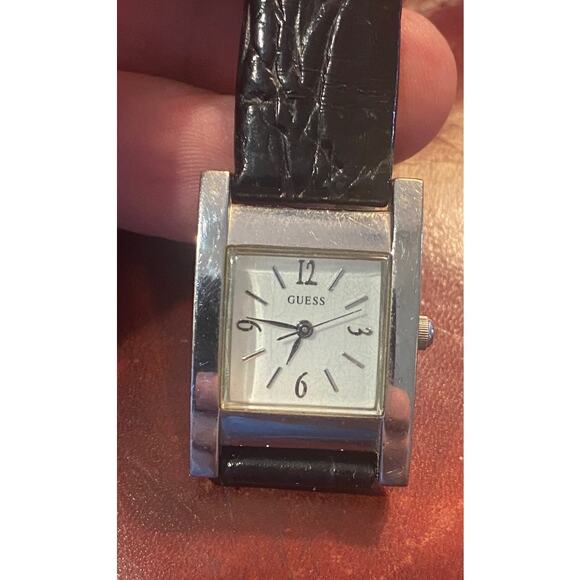 Women's 23mm Silver Tone Guess Watch,, Black Leather Band, G55170L - Picture 1 of 3